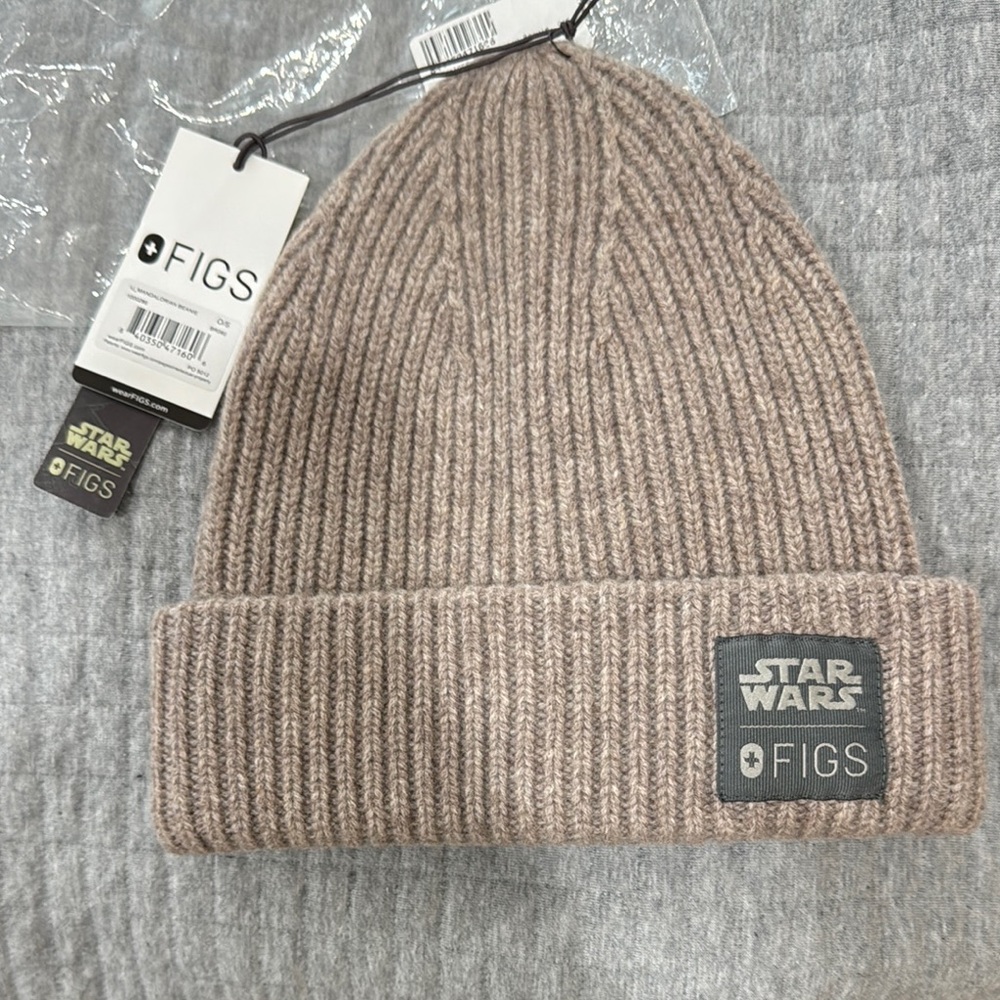 FIGS Star Wars Taupe Knit Beanie